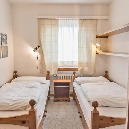 Apartment Chesa Michela - *