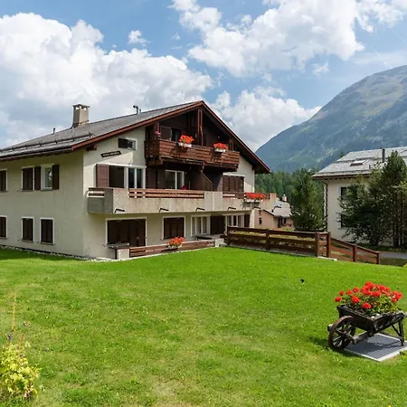 Chesa Michela - * Champfer